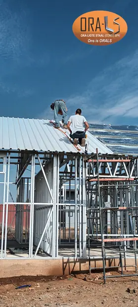 Residential house roof structure using ORALS-supplied structural systems and materials