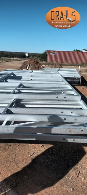 Residential house wall structure using ORALS-supplied structural systems and materials